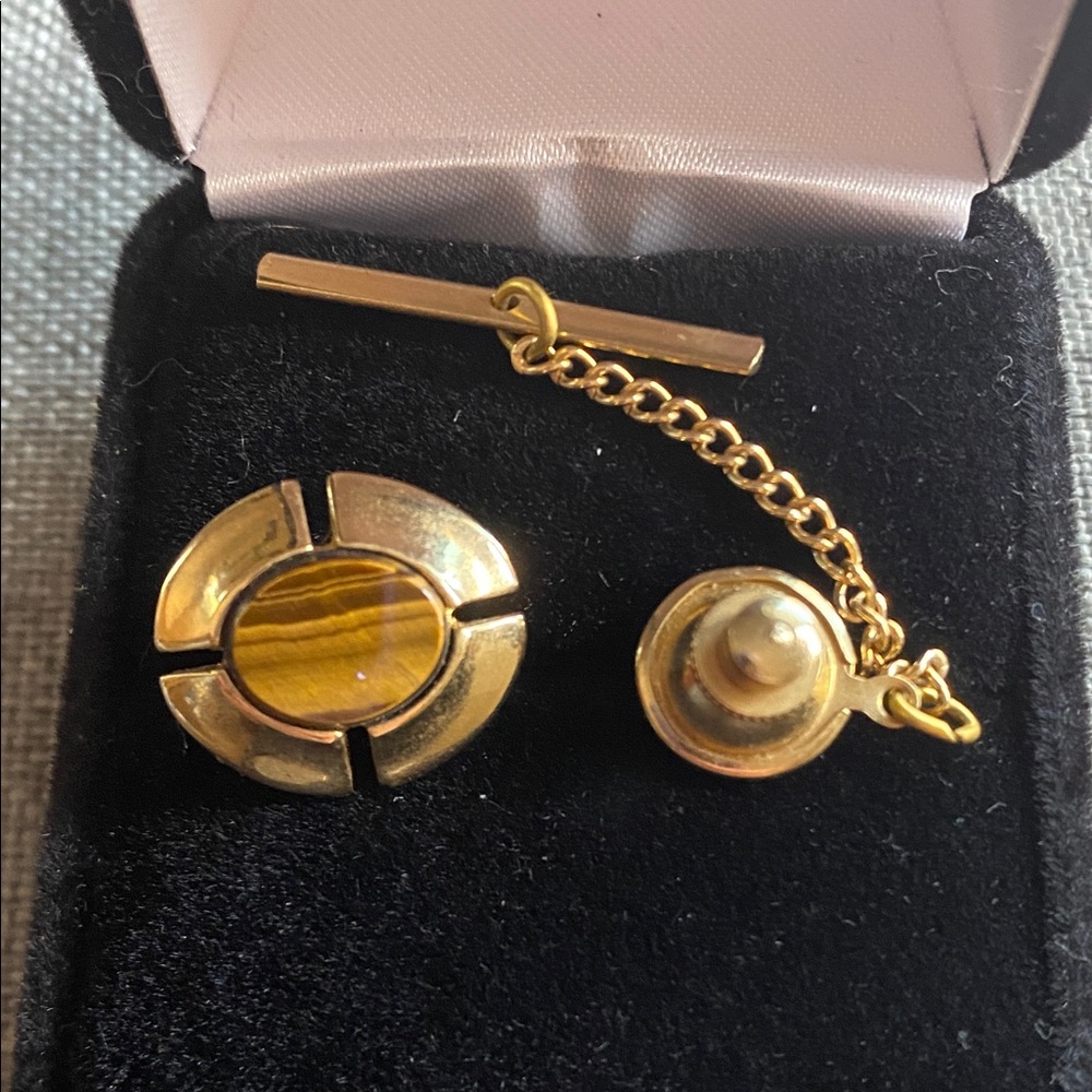 Vintage Tiger’s Eye Tie Tack with Gold Tone Setting and Safety Chain